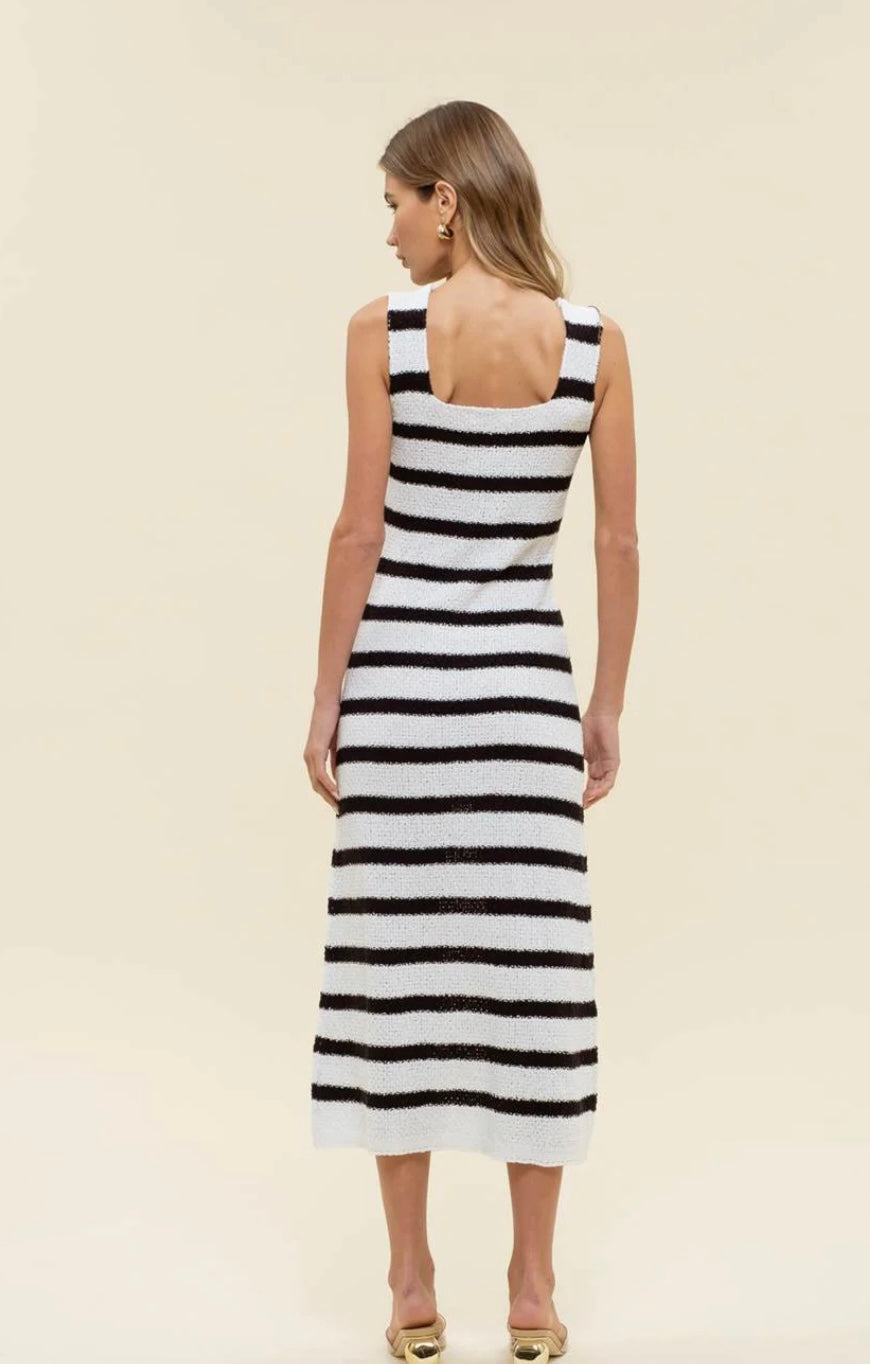 The “Amanda” Dress