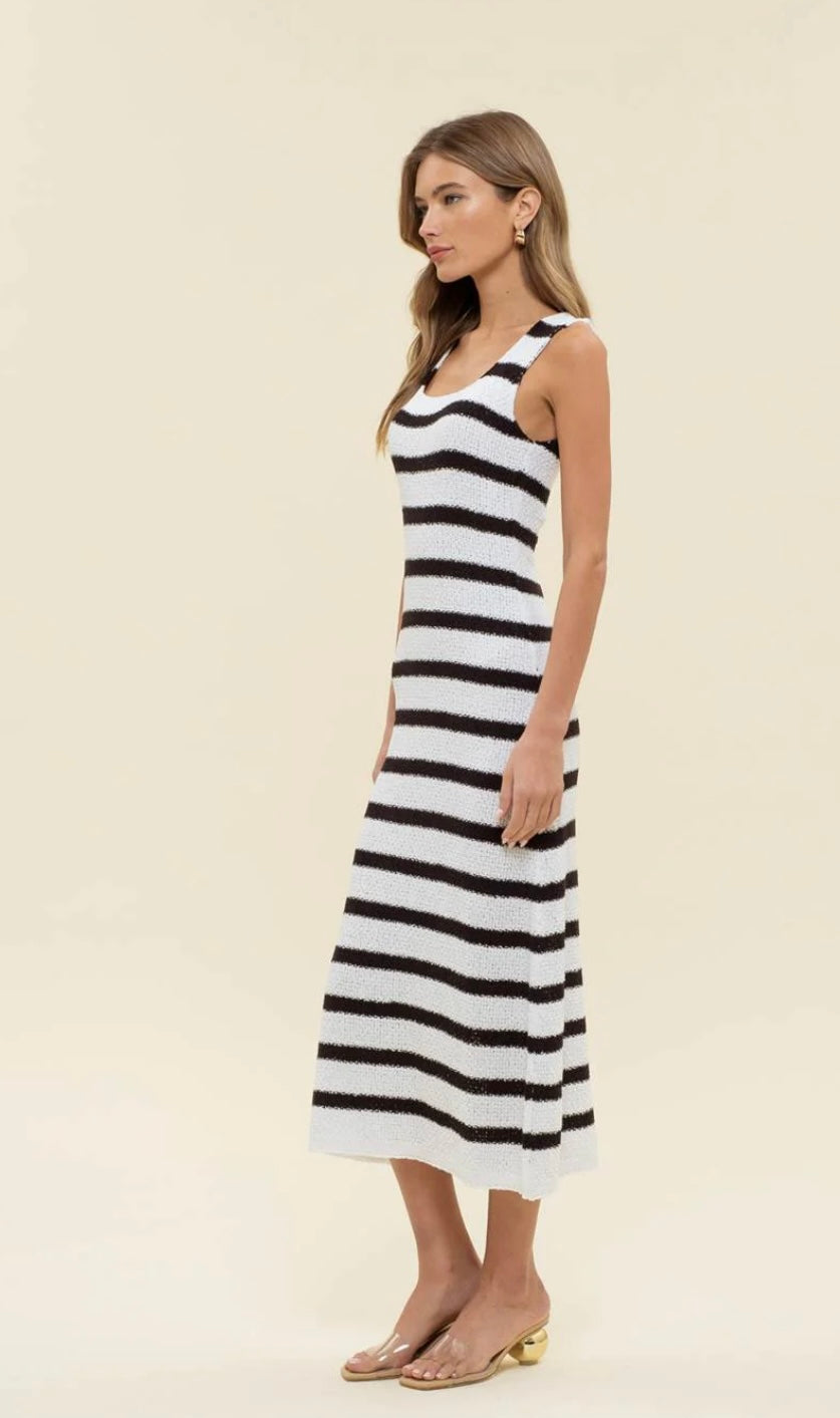 The “Amanda” Dress